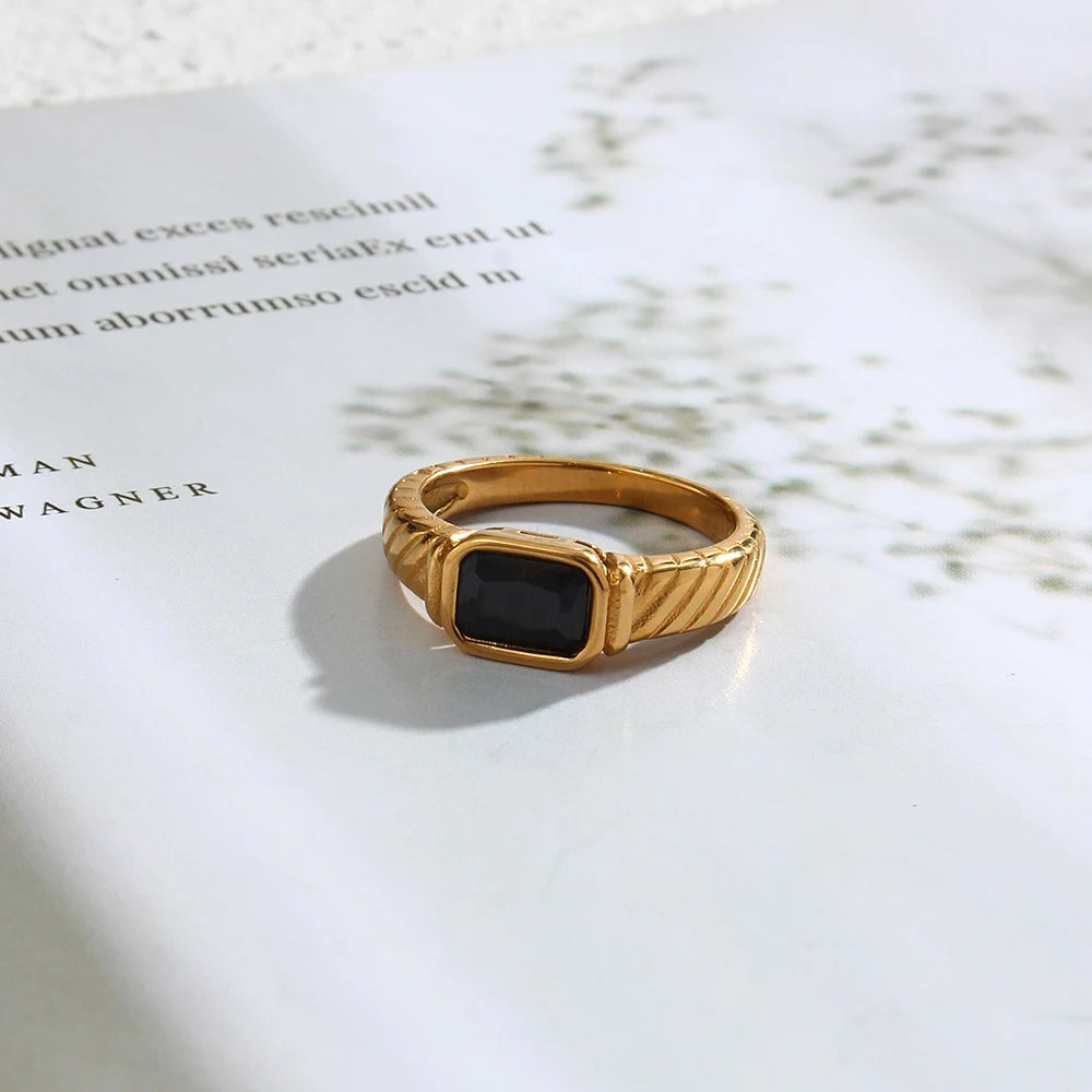 Ebbelle Minimalista Básico Quadrado Geométrico Anel Preto Aço Inoxidável 18K Ouro PVD Chapeamento Para Mulheres Jóias À Prova D 'Água