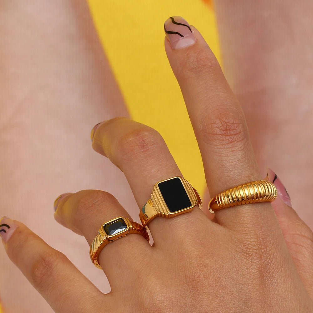 Ebbelle Minimalista Básico Quadrado Geométrico Anel Preto Aço Inoxidável 18K Ouro PVD Chapeamento Para Mulheres Jóias À Prova D 'Água