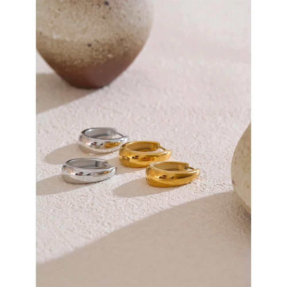 Yhpup 316L Brincos de argola geométricos em formato de U em aço inoxidável 18K banhado a ouro PVD popular diário elegante acessório de joias à prova d'água