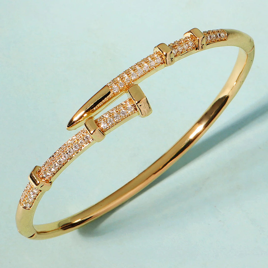 Pulseira de unhas feminina clássica de aço inoxidável, pulseiras populares da europa e dos estados unidos, pulseira de zircônia brilhante como presente
