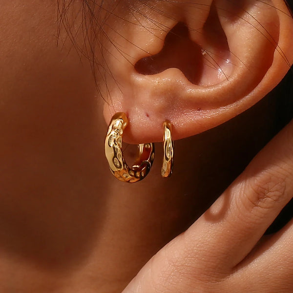 Ebbelle 2 tamanhos chunky fino martelado banhado a ouro brincos de argola para mulheres jóias vintage aretes de aço inoxidável para mujer